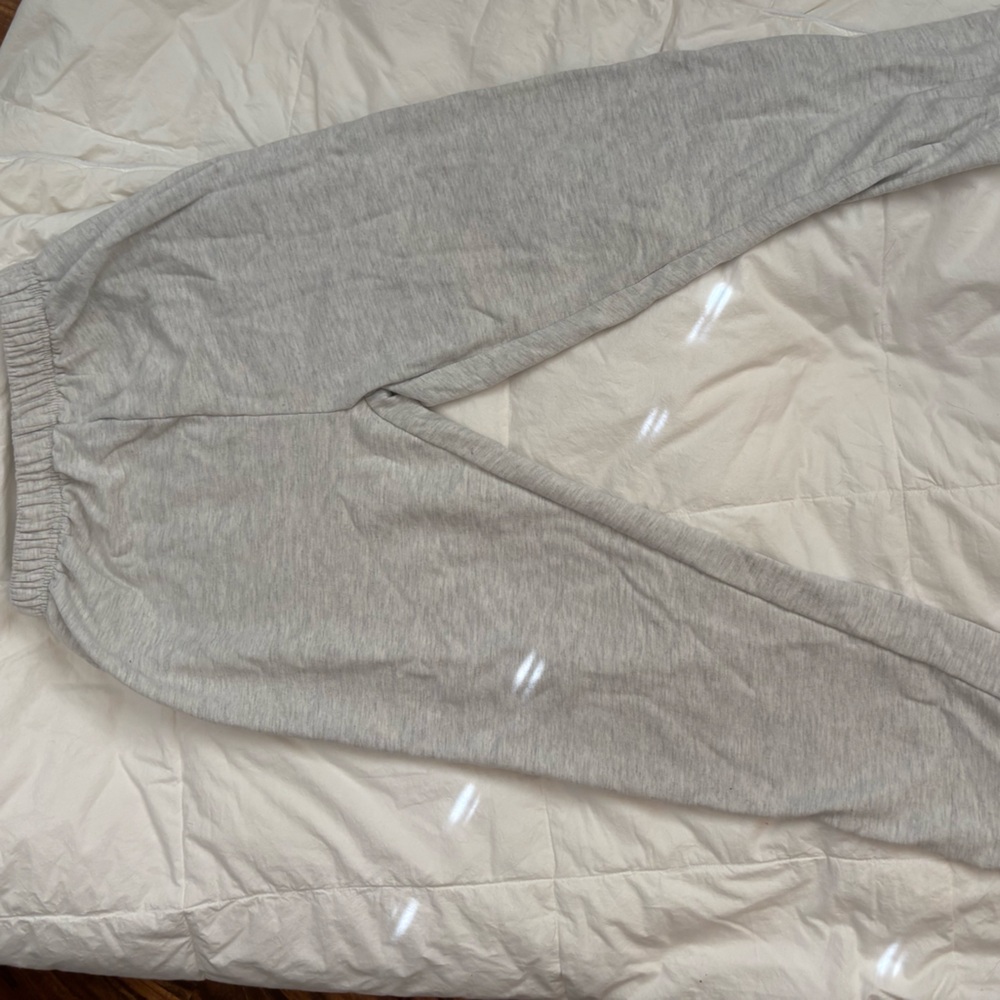 Pretty Little Thing Grey Cuffed Sweatpants